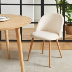 Lot De 2 Chaises MACARON Velours Beige Sable Pieds Hêtre Massif -Maison Jardin Élégance lot de 2 chaises macaron velours beige sable pieds hetre massif 1