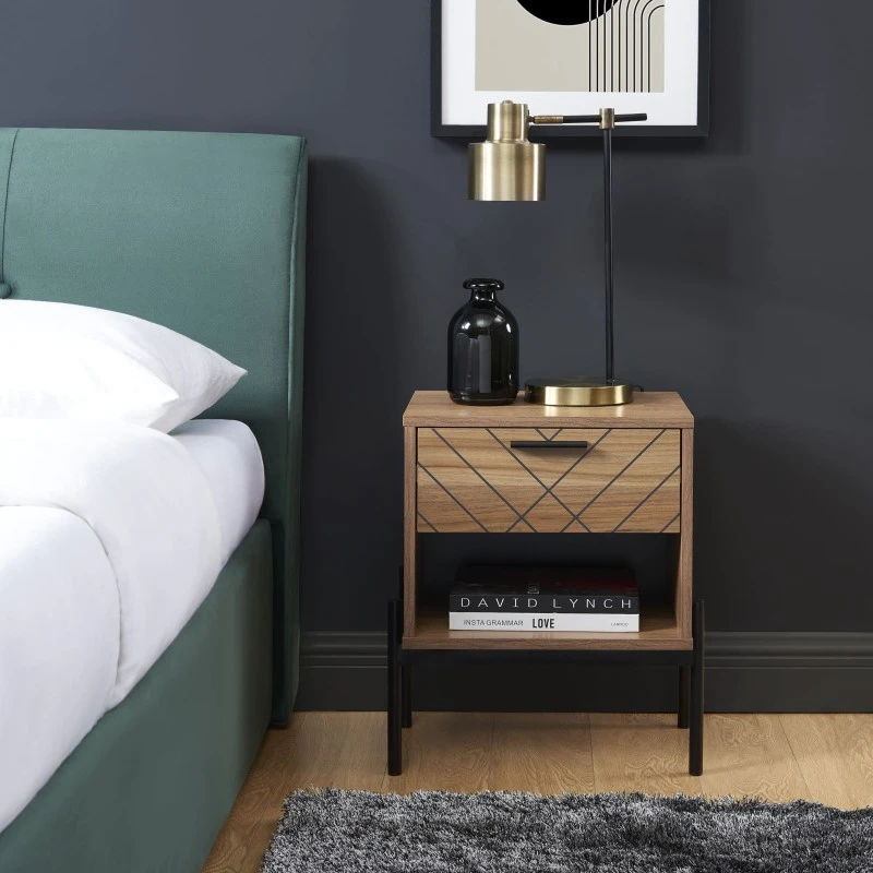 Table De Chevet GEOMA Effet Chêne Foncé Et Motifs 1 Tiroir 1 Table De Chevet GEOMA Effet Chêne Foncé Et Motifs 1 Tiroir